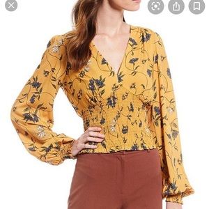 Gianni Bini size medium blouse